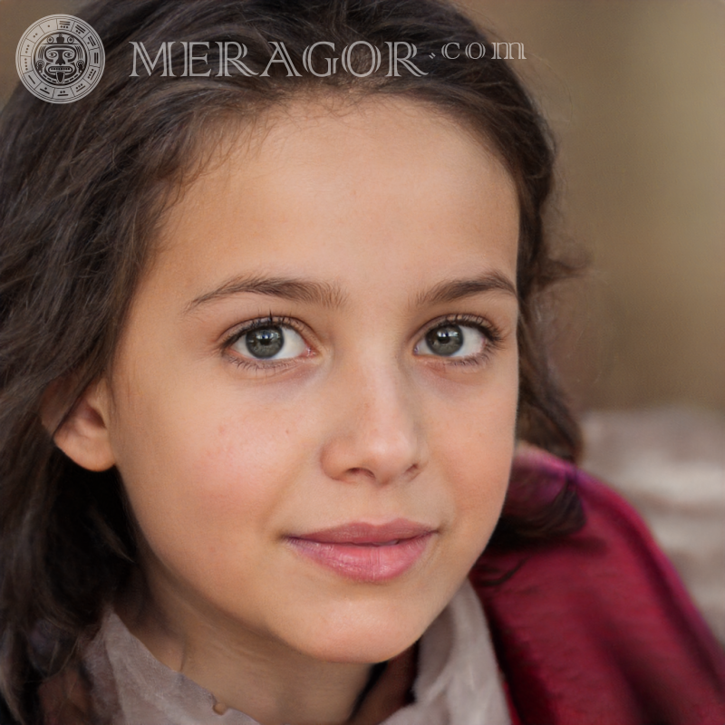 De beaux avatars pour les filles de 9 ans Visages de petites filles Européens Russes Petites filles