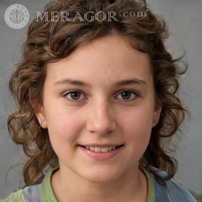 De beaux avatars pour les filles de 13 ans Visages de petites filles Européens Russes Petites filles