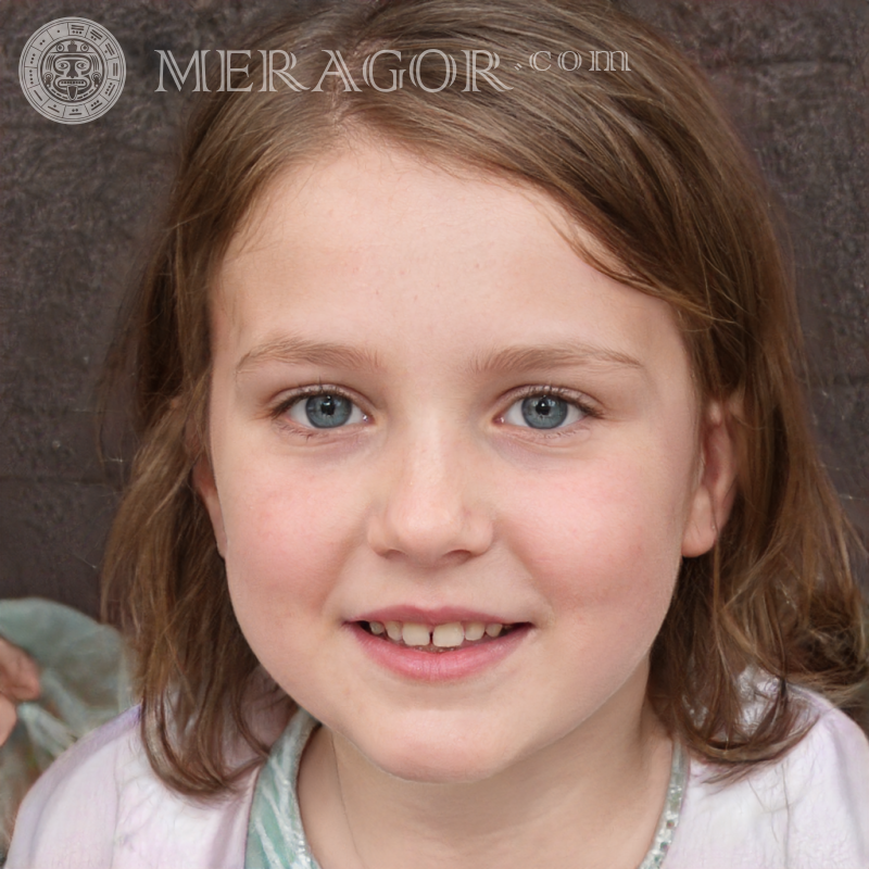 Cara de niña bonita gratis | 2 Rostros de niñas pequeñas Europeos Rusos Niñas