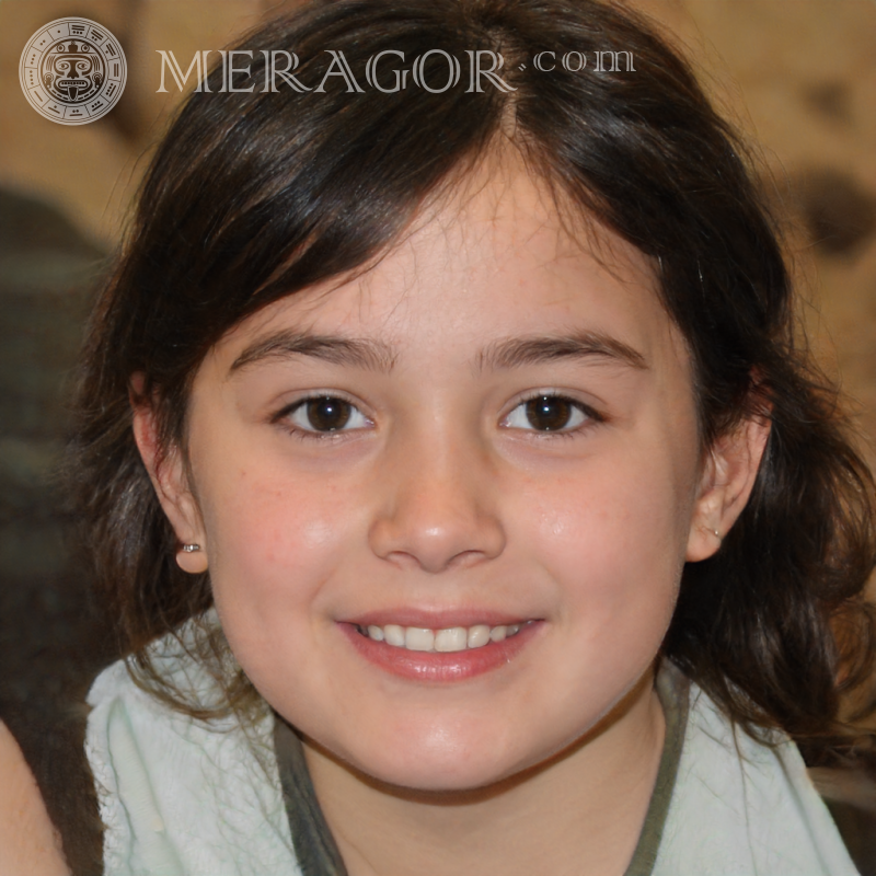 Hermoso rostro de una chica guapa Rostros de niñas pequeñas Europeos Rusos Niñas