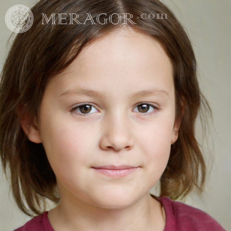 Beaux avatars pour filles sur fond gris Visages de petites filles Européens Russes Petites filles
