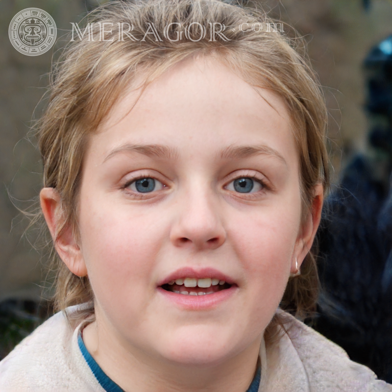 Foto de perfil de chicas divertidas Rostros de niñas pequeñas Europeos Rusos Niñas