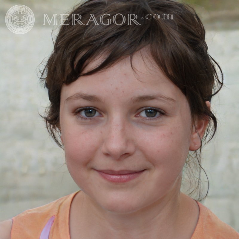 Rosto de uma linda garota de 12 anos Rostos de meninas Europeus Russos Meninas