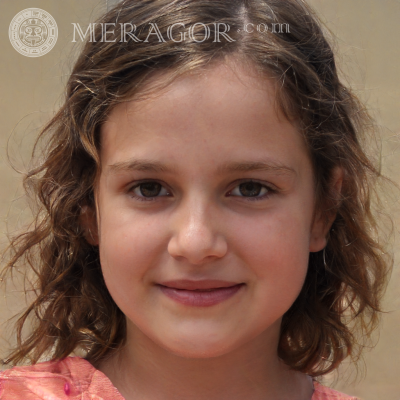 Telechargement de photo de visage de fille | 10 Visages de petites filles Européens Russes Petites filles