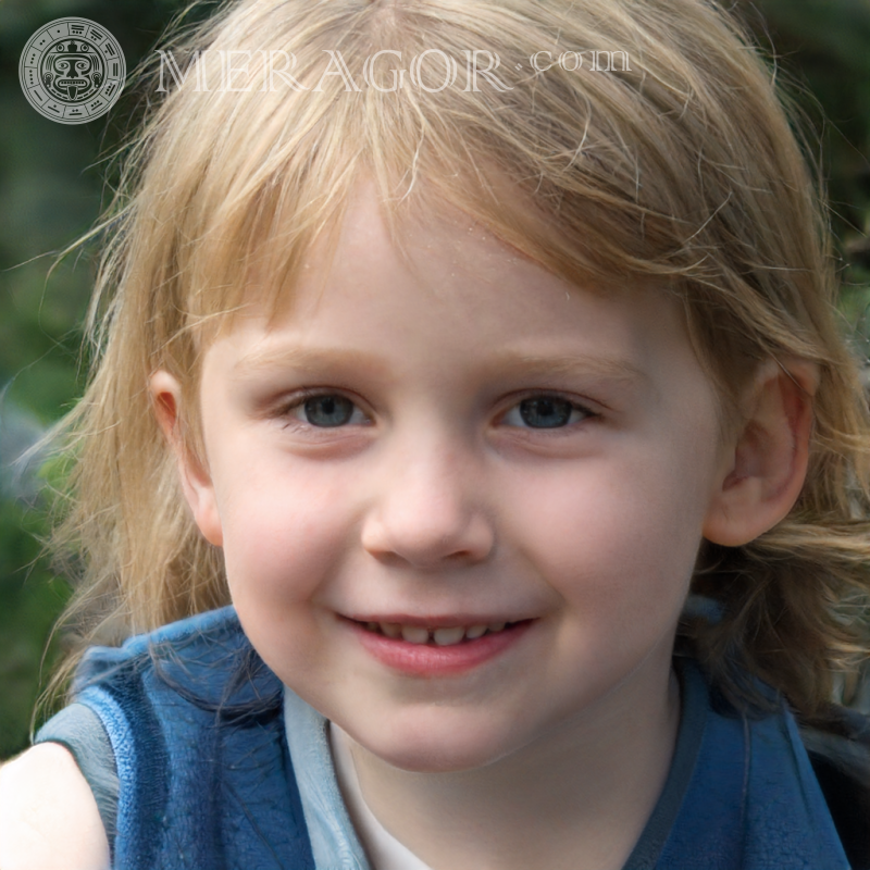Beaux visages de petites filles 400 par 400 pixels Visages de petites filles Européens Russes Petites filles