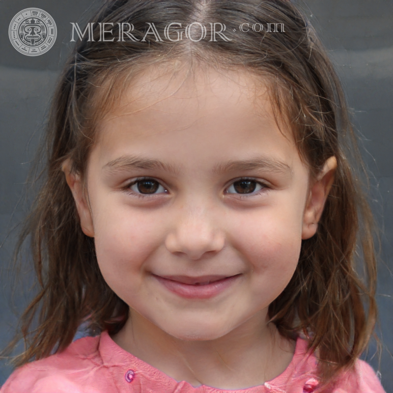 Belle photo de faux visage de petites filles Visages de petites filles Européens Russes Petites filles