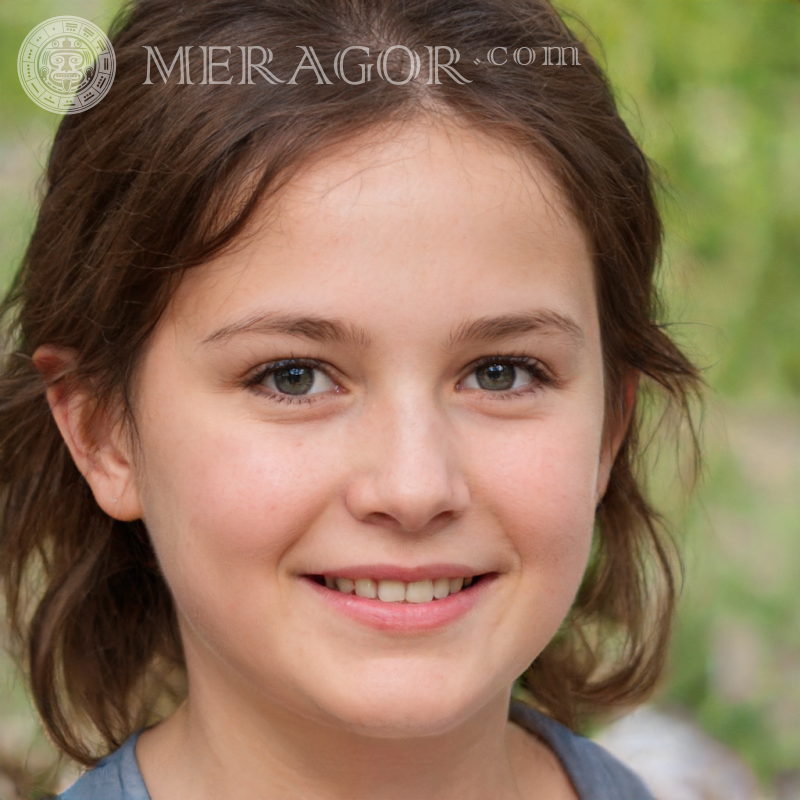 Foto de uma linda garota de 12 anos Rostos de meninas Europeus Russos Meninas