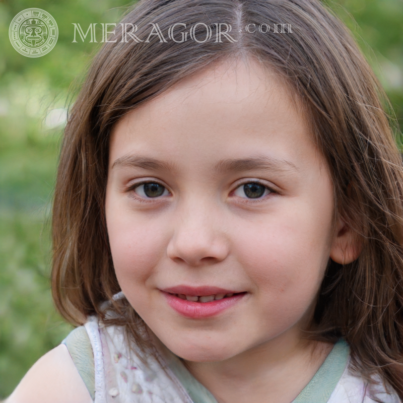Hermosas fotos de chicas sencillas Rostros de niñas pequeñas Europeos Rusos Niñas