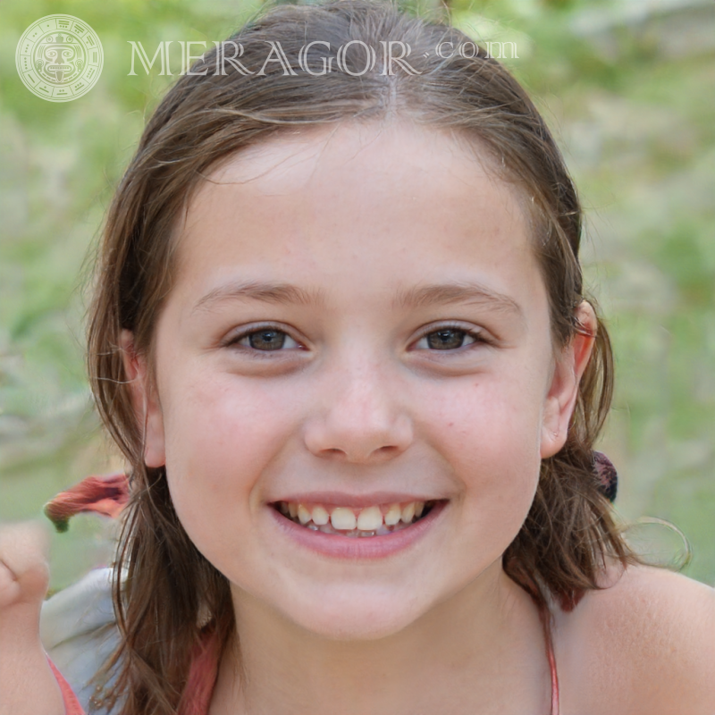 Belle photo de filles de 10 ans Visages de petites filles Européens Russes Petites filles