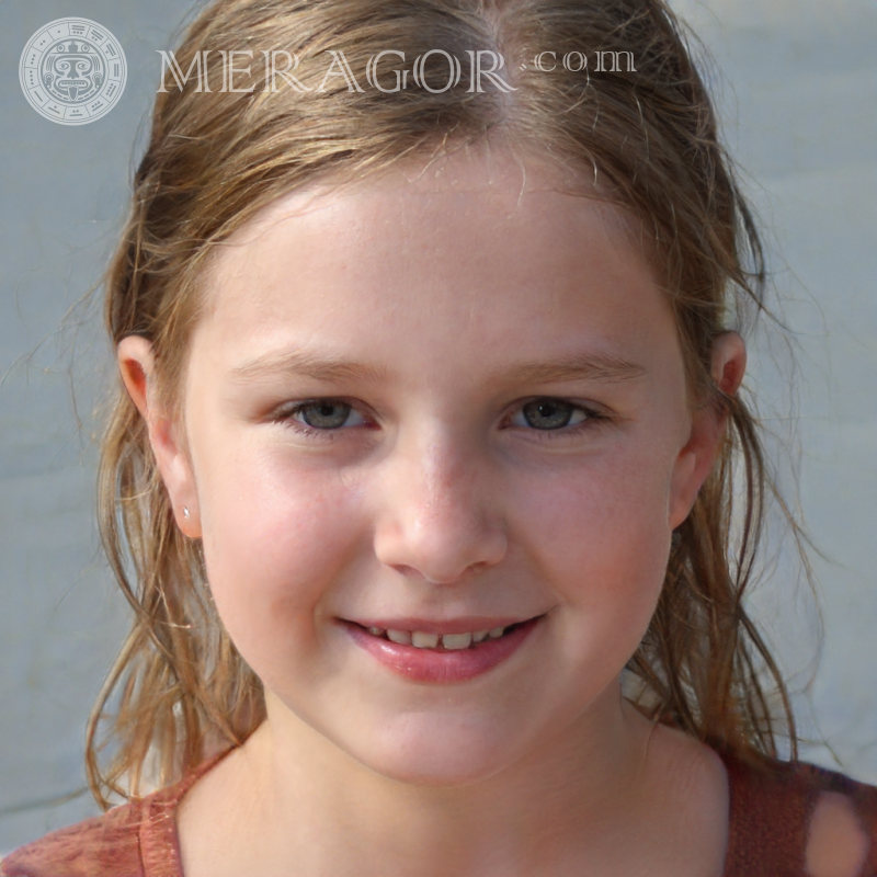 Belle photo de filles de 11 ans Visages de petites filles Européens Russes Petites filles