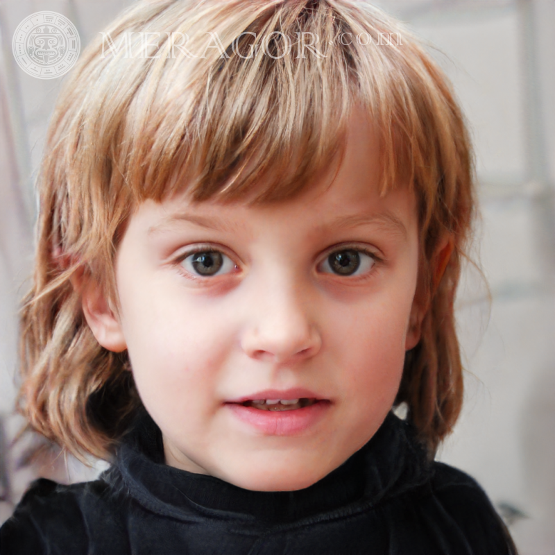 Foto des verrückten kleinen Mädchens Gesichter von kleinen Mädchen Europäer Russen Maedchen