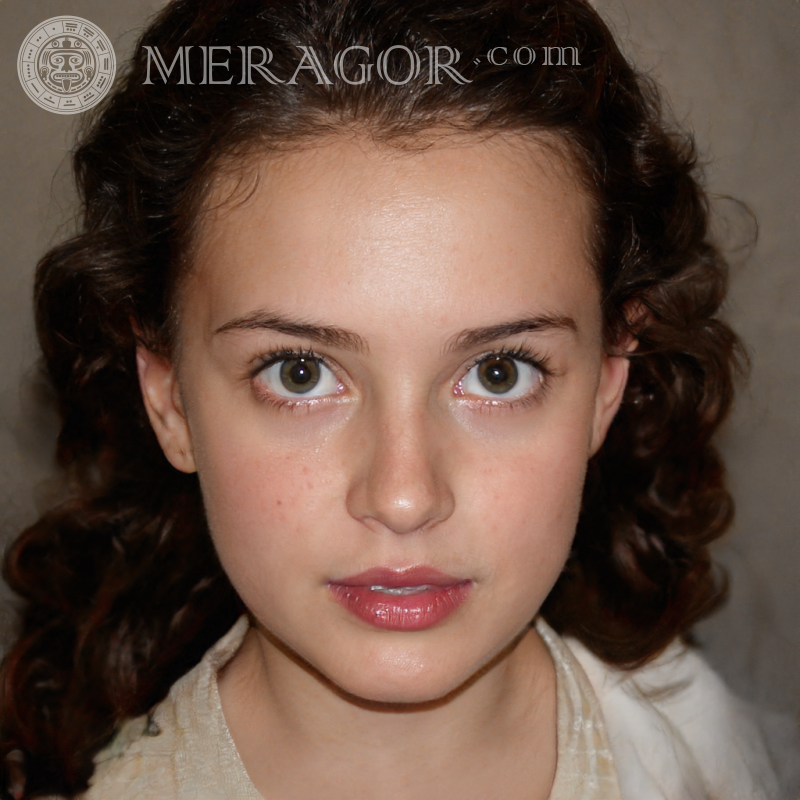 Porträt eines brünetten Mädchens auf dem Profilbild Gesichter von kleinen Mädchen Europäer Russen Maedchen