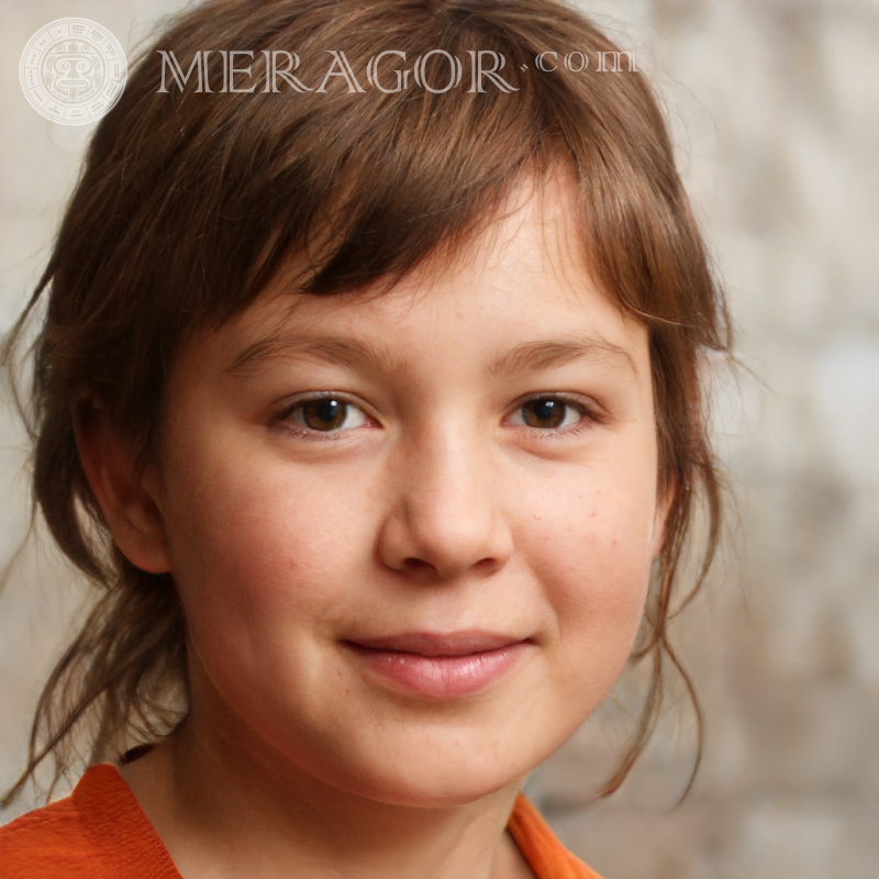 Portrait une jolie fille sur la photo de profil | 0 Visages de petites filles Européens Russes Petites filles