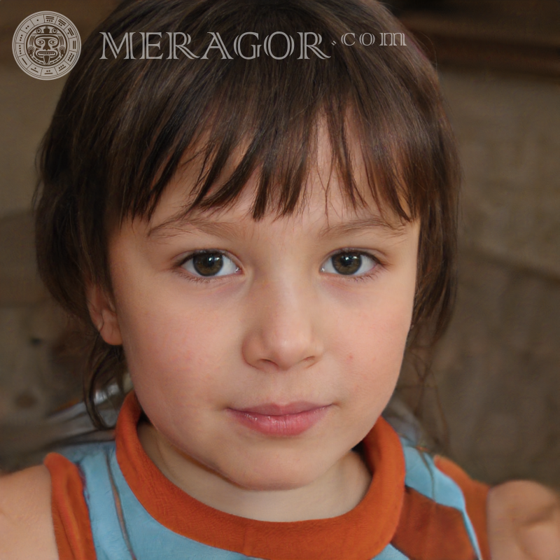 Foto von kleinem Mädchen brünett Gesichter von kleinen Mädchen Europäer Russen Maedchen