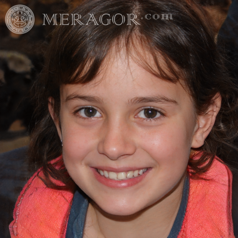 El rostro de una niña riendo en un avatar. Rostros de niñas pequeñas Europeos Rusos Niñas