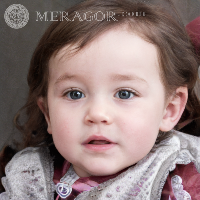 Porträt eines kleinen Kindes Gesichter von kleinen Mädchen Europäer Russen Maedchen