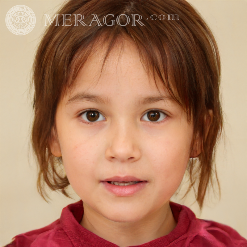 Portrait une photographie de fille Visages de petites filles Européens Russes Petites filles