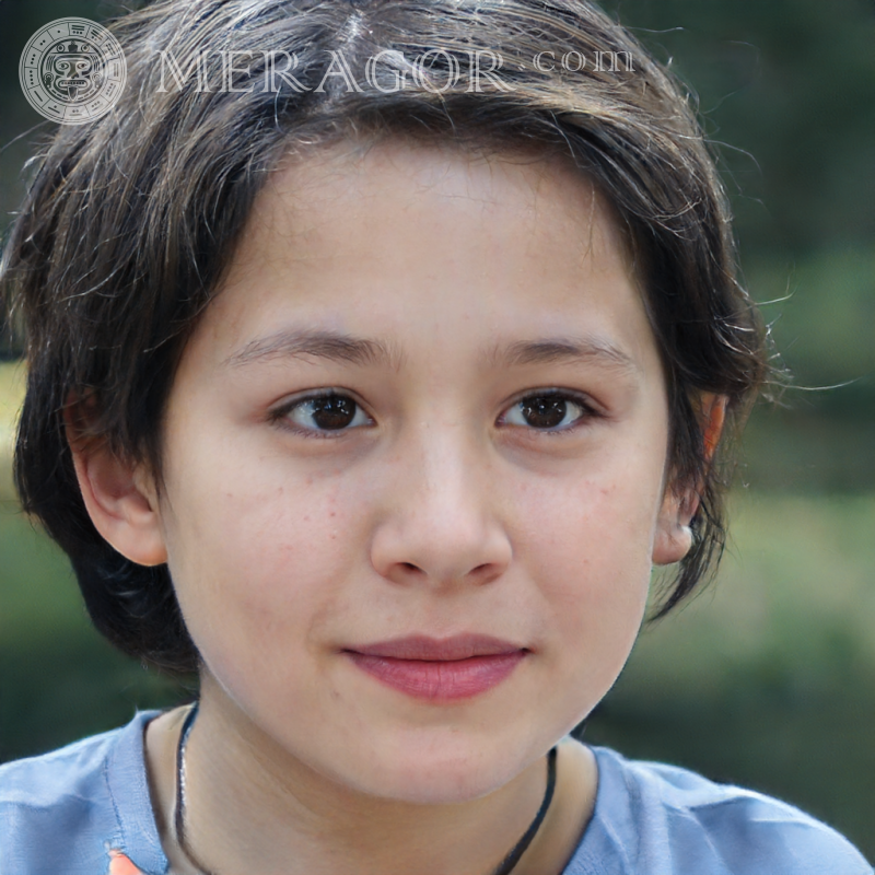 Foto de una chica japonesa para foto de perfil Rostros de niñas pequeñas Europeos Rusos Niñas