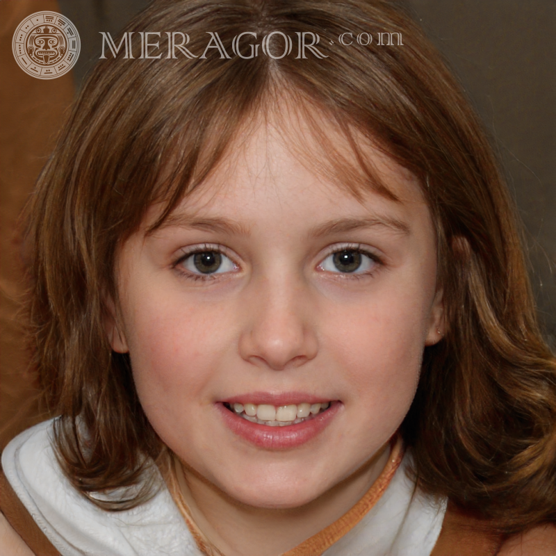 Foto eines ehrlichen Mädchens Gesichter von kleinen Mädchen Europäer Russen Maedchen