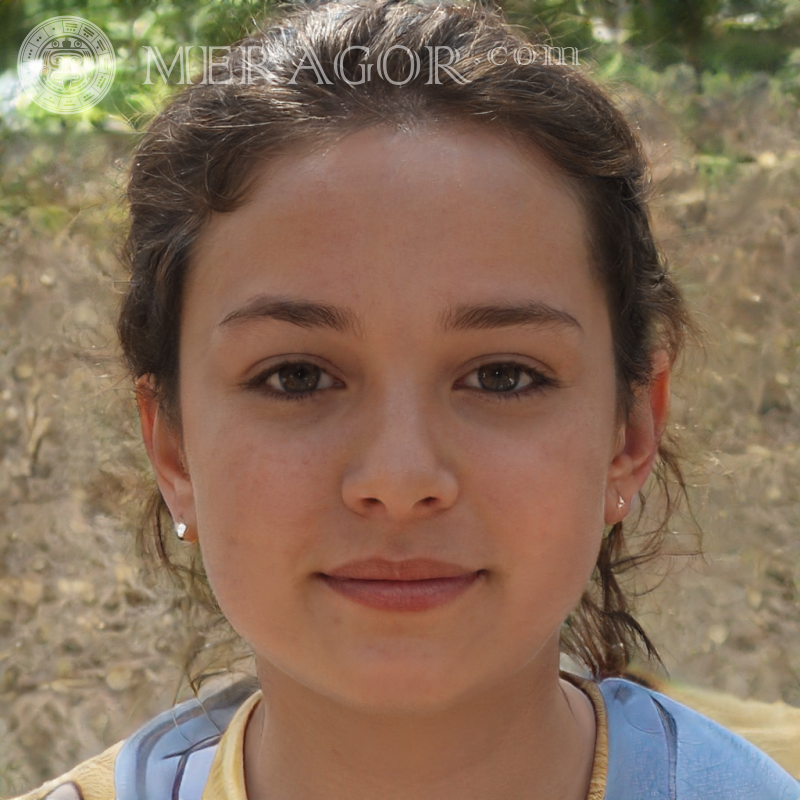Retrato de una niña de principios Rostros de niñas pequeñas Europeos Rusos Niñas