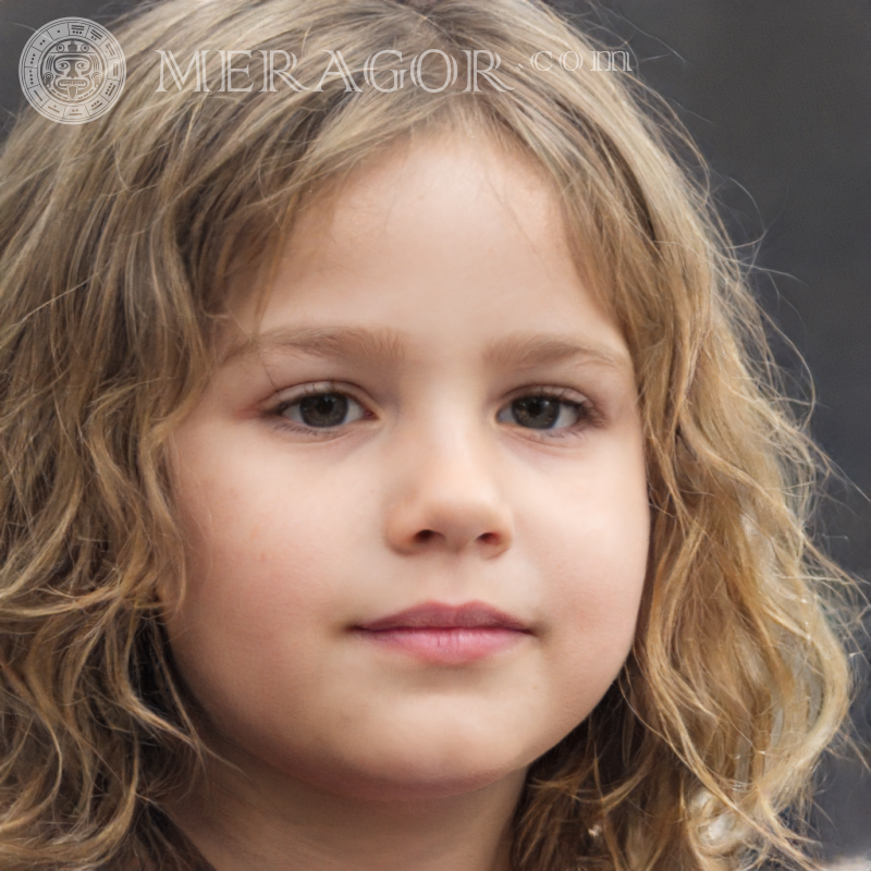Foto de una chica mercantil Rostros de niñas pequeñas Europeos Rusos Niñas