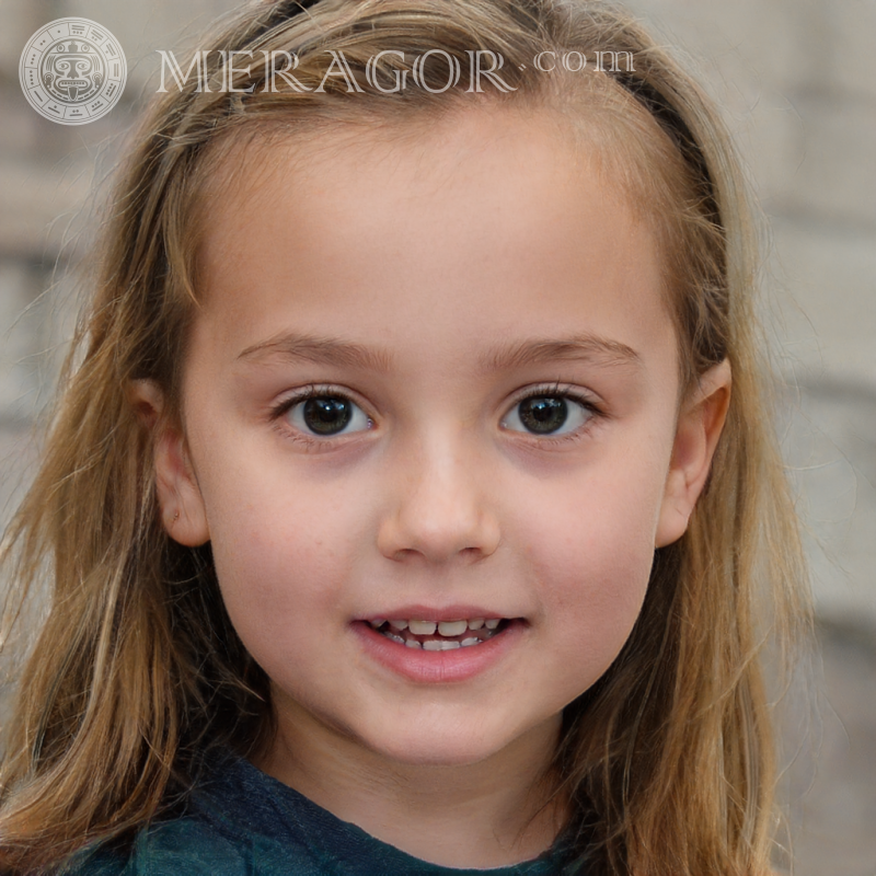 Foto eines positiven Mädchens auf dem Profilbild Gesichter von kleinen Mädchen Europäer Russen Maedchen