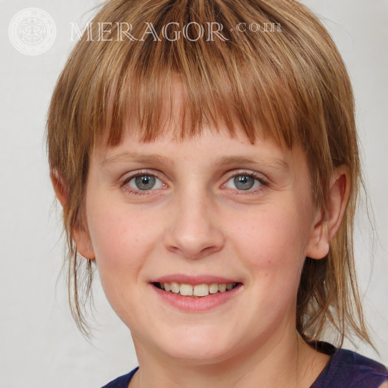 Портрет нерішучою дівчата Особи маленьких дівчаток Європейці Російські Дівчата