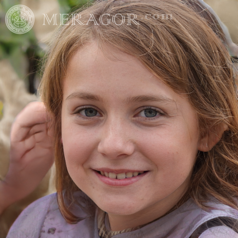 Ungewöhnliches Foto eines Mädchens Gesichter von kleinen Mädchen Europäer Russen Maedchen