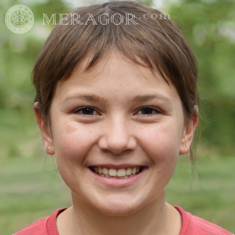 Photo on the profile picture of a woman with short hair Faces of small girls Europeans Russians Small girls