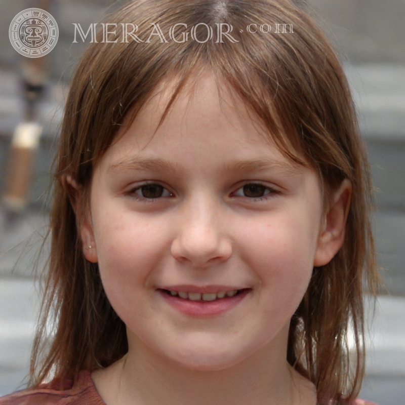Портрет дівчинки в місті Особи маленьких дівчаток Європейці Російські Дівчата