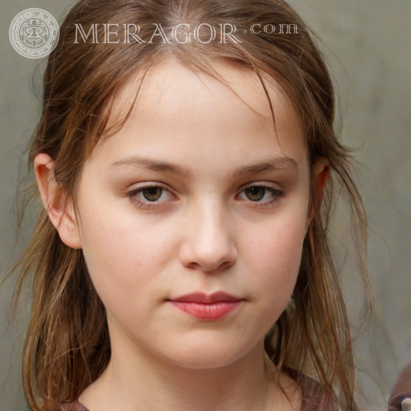 Foto des heimtückischen Mädchens Gesichter von kleinen Mädchen Europäer Russen Maedchen