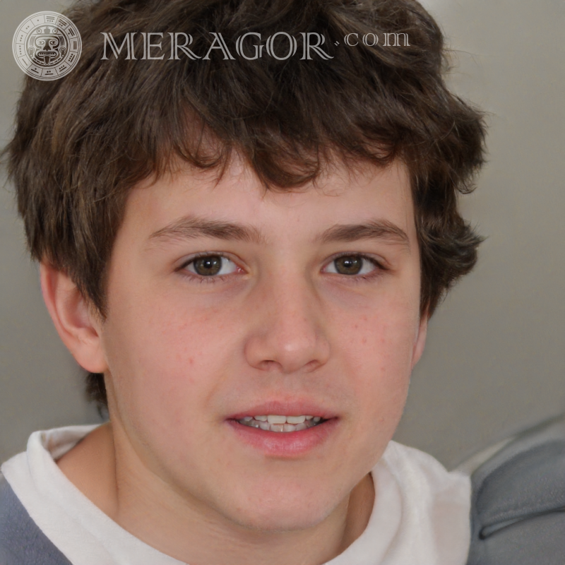 Baixe o WhatsApp de rosto de menino cacheado Rostos de meninos Europeus Russos Ucranianos