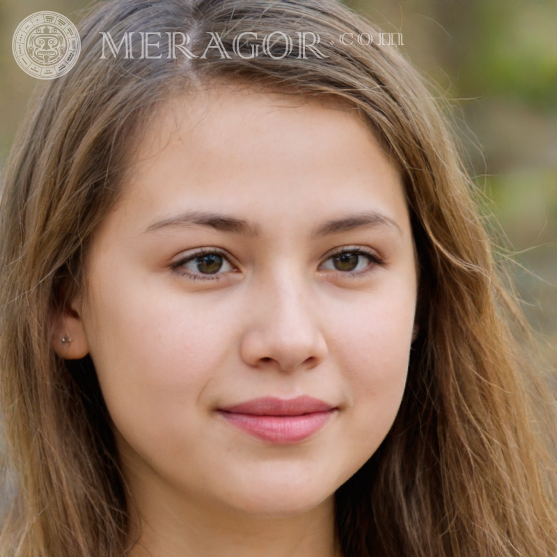 Photo une fille 100 par 100 pixels Visages de filles Européens Russes Les filles
