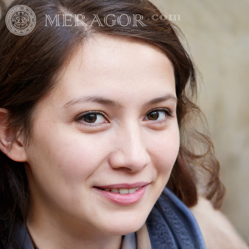 Foto de la niña en la foto de perfil de un inusual Rostros de chicas Europeos Rusos Niñas adultas