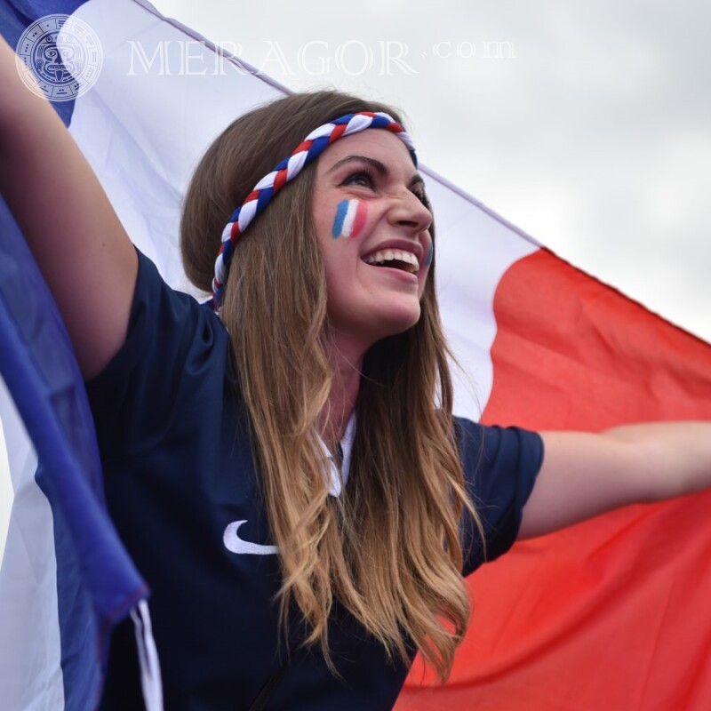 Foto de uma garota francesa para foto de perfil | 0 Pessoas francesas