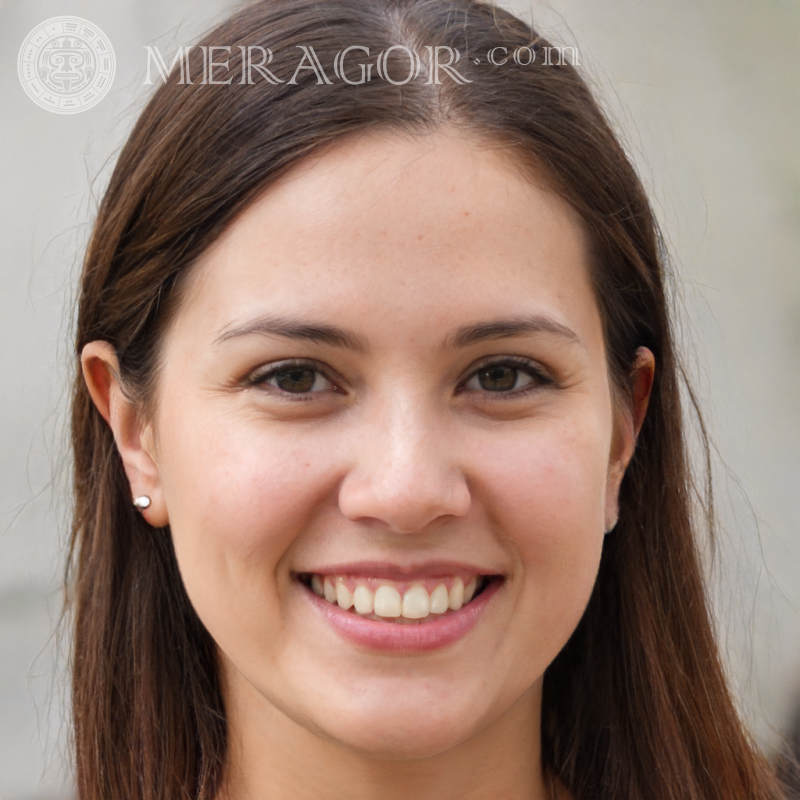 El rostro de una chica polaca con cabello largo. Polos Europeos Niñas adultas