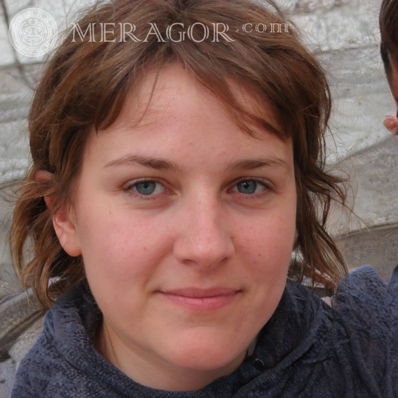 El rostro de una chica ucraniana seria Ucranianos Europeos Niñas adultas