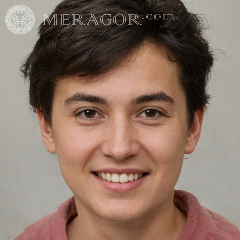 Téléchargez le visage un garçon souriant sur le profil Visages de garçons Britanniques Américains Argentins
