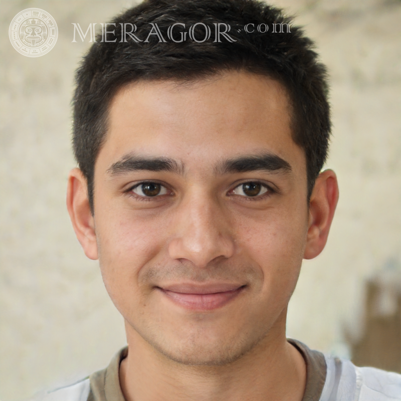 Téléchargez le visage un joli garçon à la page Visages de jeunes hommes Européens Portugais Français
