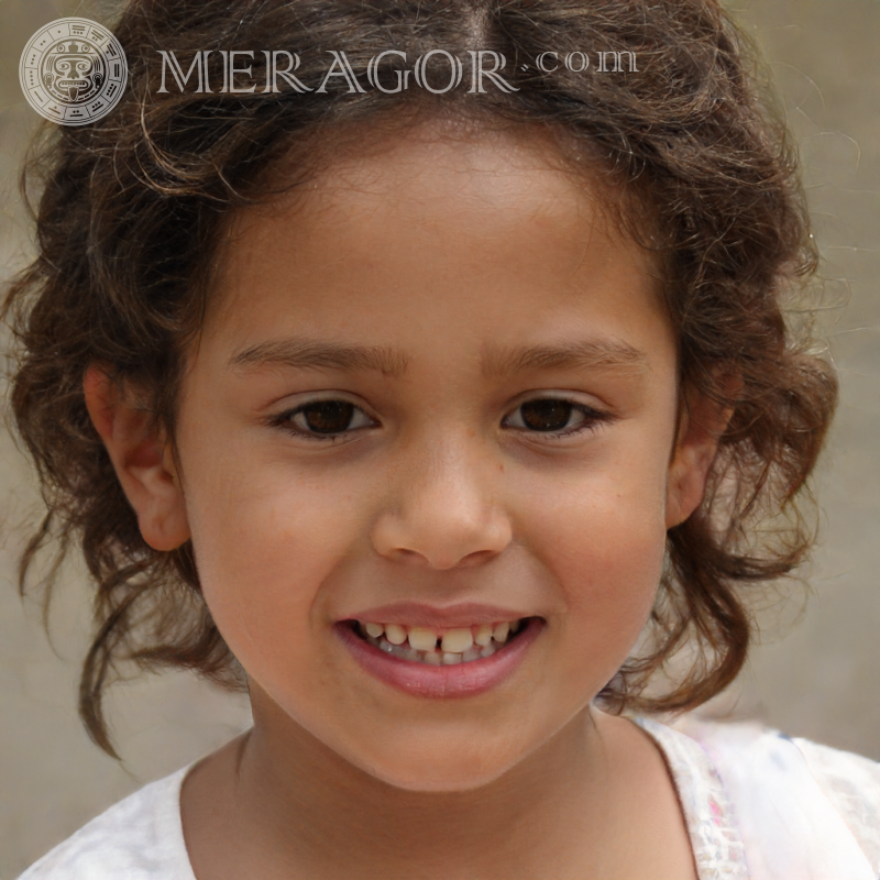 Foto eines brasilianischen kleinen Mädchens für das Profilbild Schwarze Brasilianer Europäer Spanier