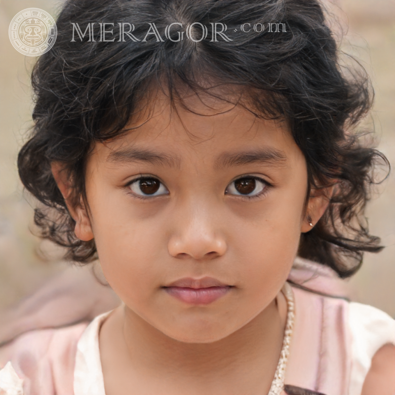 Обличчя маленької іспанської дівчинки Темношкірі Бразильці Європейці
