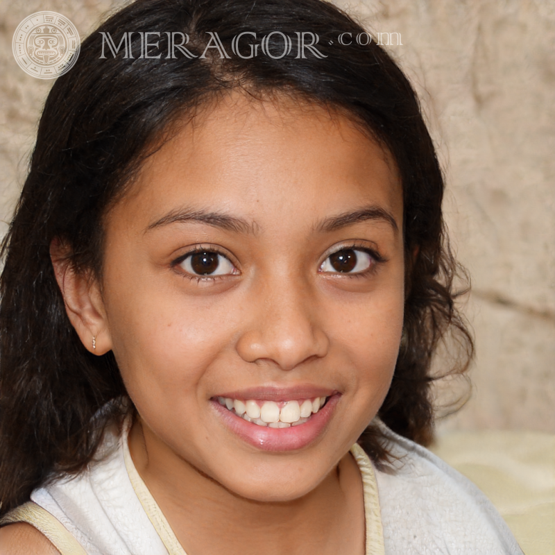 Фото алжирської дівчинки на аватарку Темношкірі Бразильці Європейці