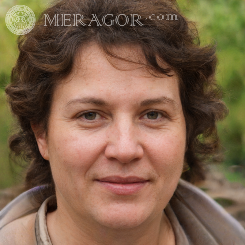 Обличчя жінок на аватарку Quora Англійці Європейці Жінки