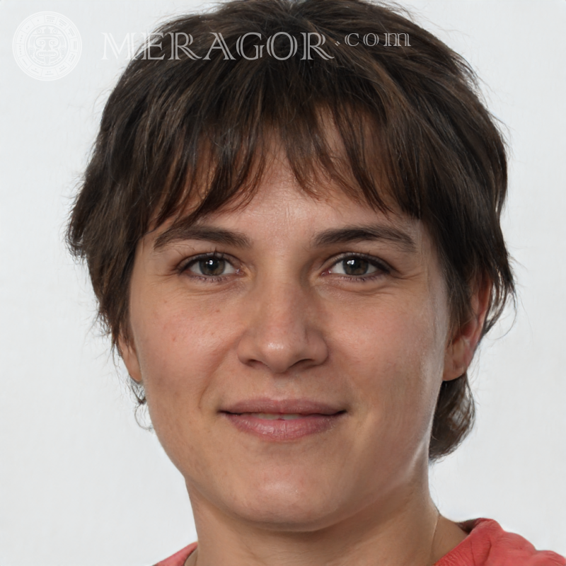 Femme ukrainienne ASmallWorld Ukrainiens Européens Russes