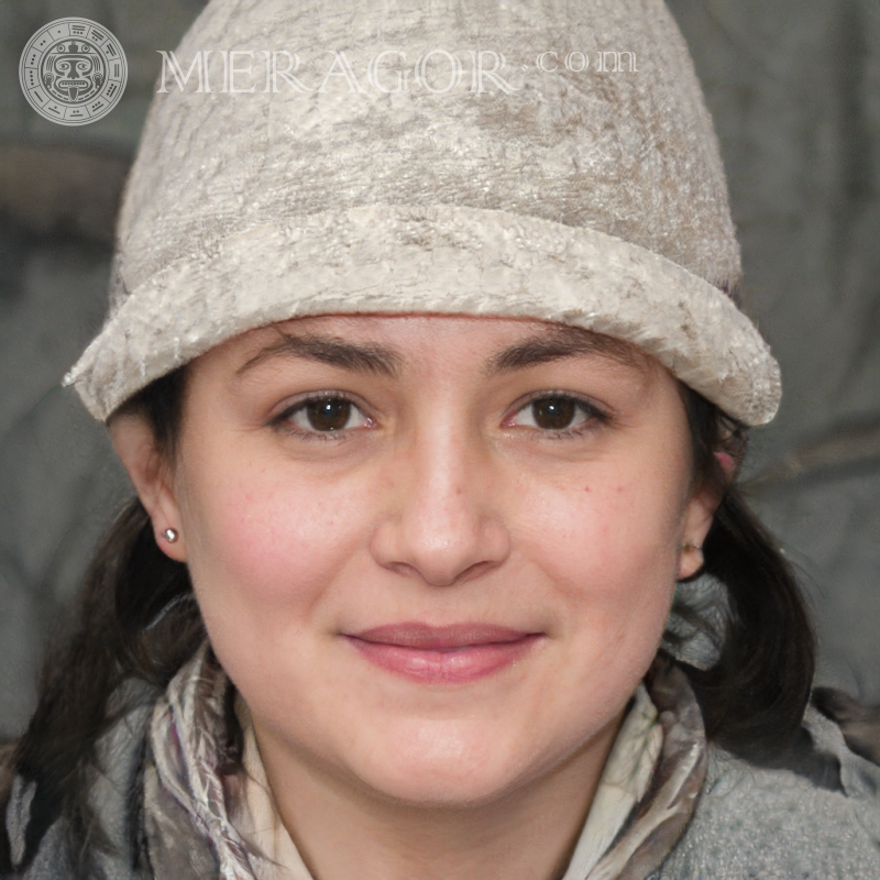 Фото жінки в капелюсі на аватарку Російські Європейці Українці