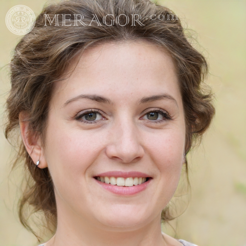 Обличчя жінки 34 роки | 0 Російські Європейці Українці