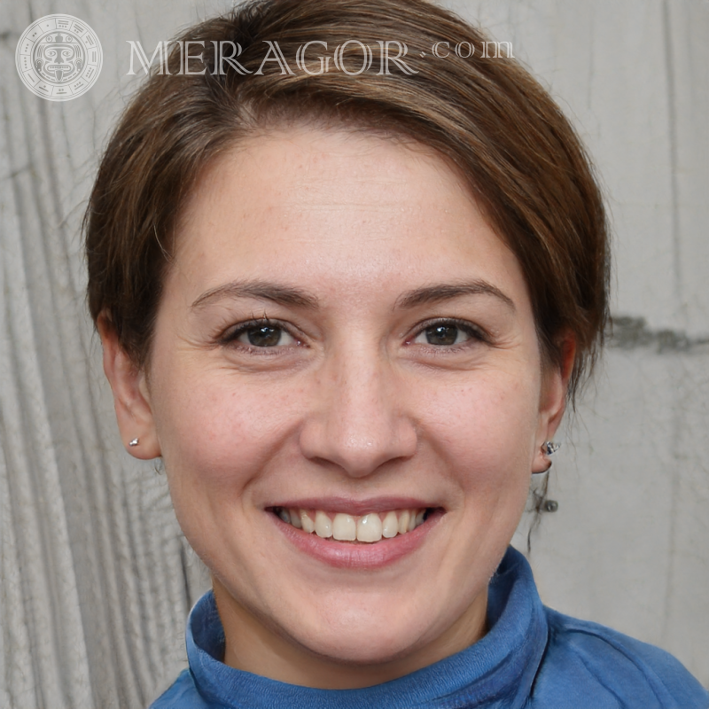 Фейкові фото жінок на аватарку Bigo Російські Європейці Українці