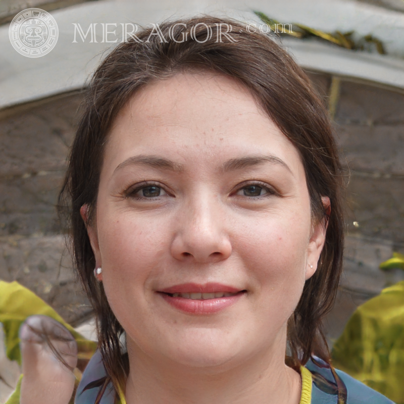 Portrait of a woman on avatar 38 years old Russians Europeans Ukrainians