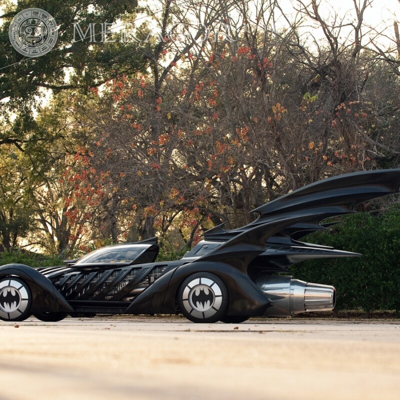Genial coche de Batman para avatar De las películas Autos