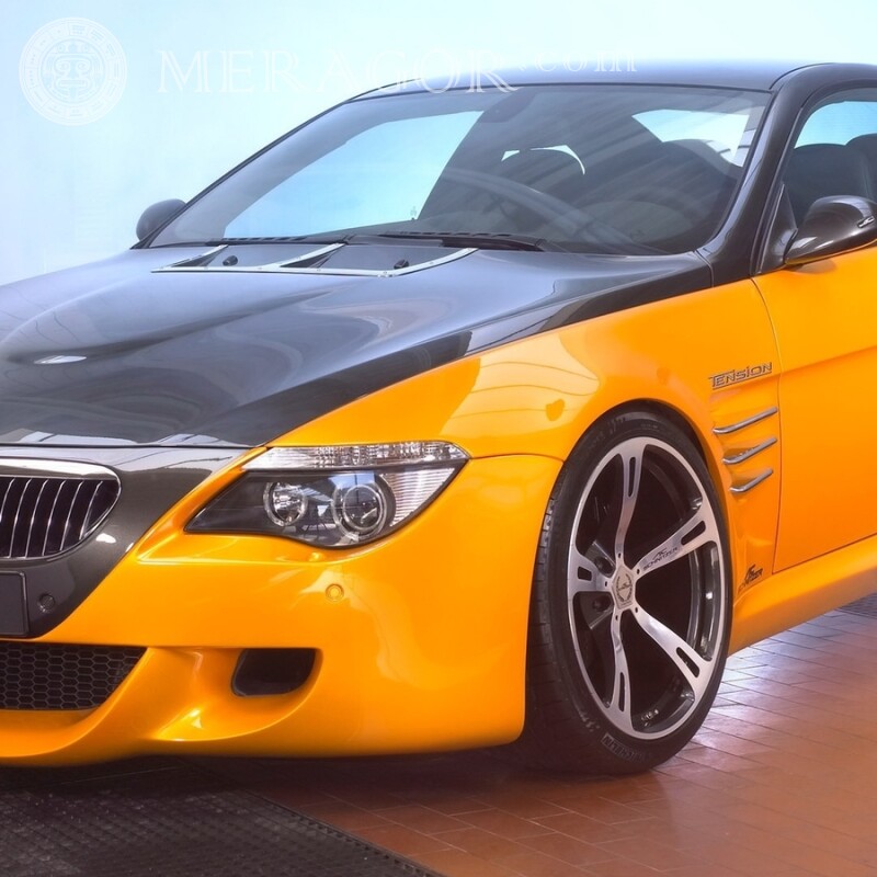 Avatar télécharger une photo d'une BMW puissante pour un gars sur un profil Les voitures Transport